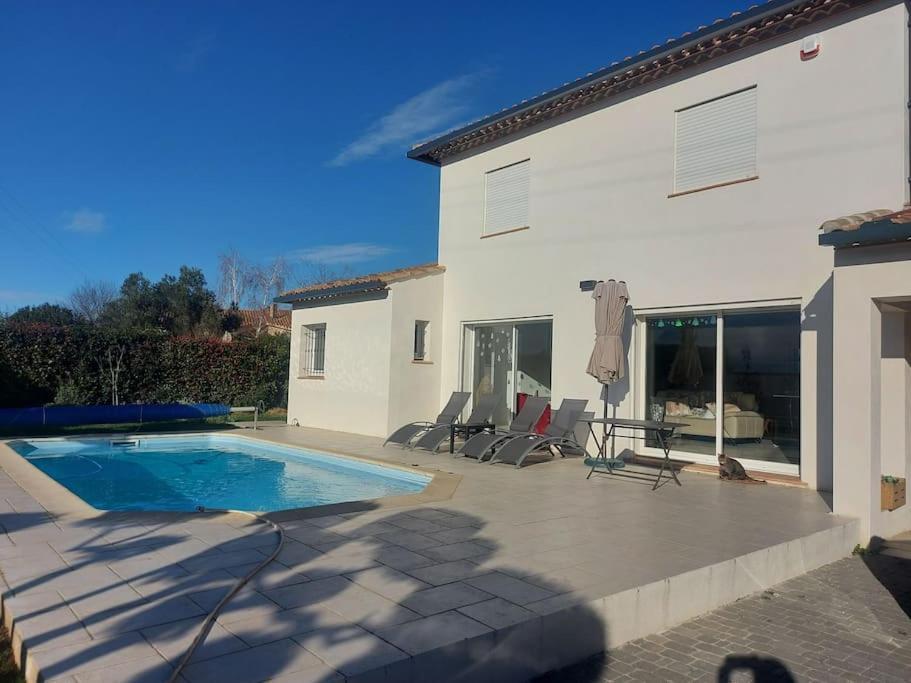 Studio Neuf Avec Acces Piscine Valergues Exterior foto